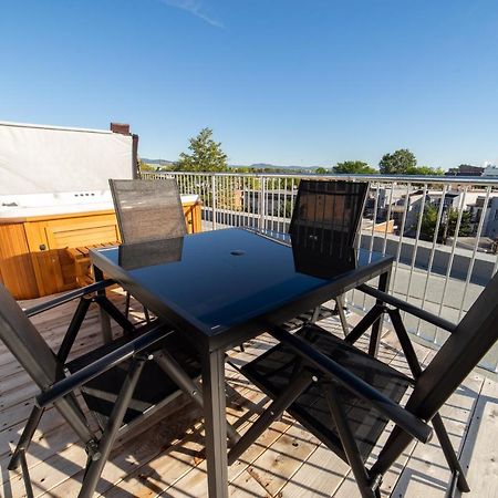 Aux Havres Urbains - Le Penthouse De La 3Ieme Avenue Apartment Quebec City Exterior photo